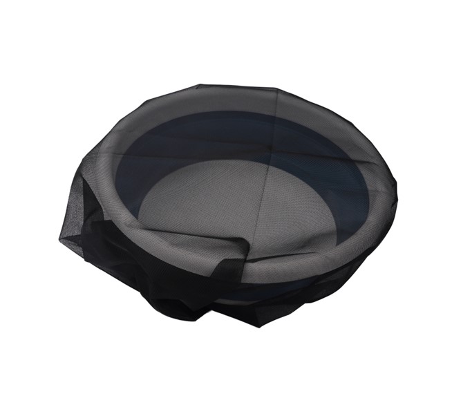 netzabdeckung-fuer-regentonnen-26263687