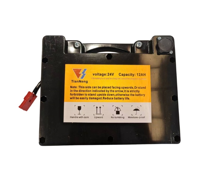 ECONELO_LYD-0012-L_Elektrischer_Rollstuhl_Faltbar_2x250W_Oxford-Gewebe_Schwarz_PRE01049-6