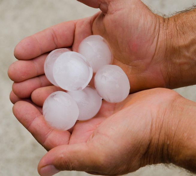 Hagel-6